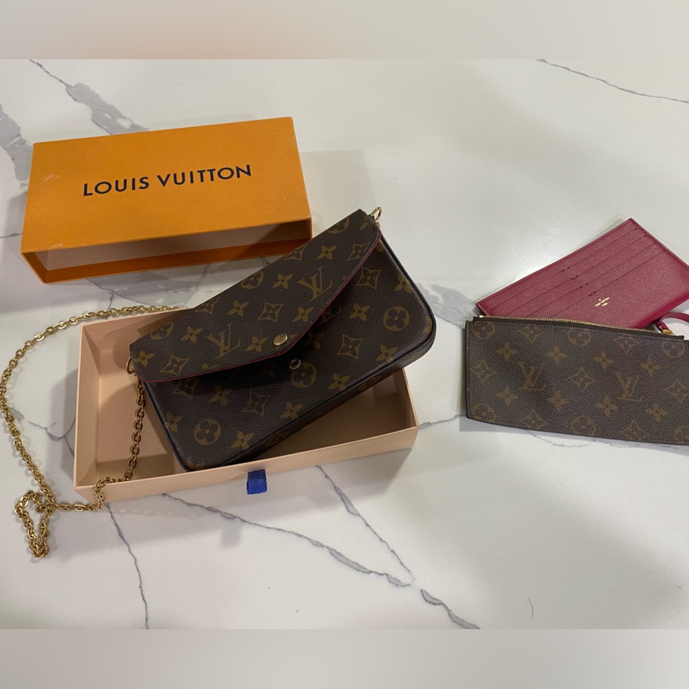 Authentic L V bag . Excellent condition ⭐️